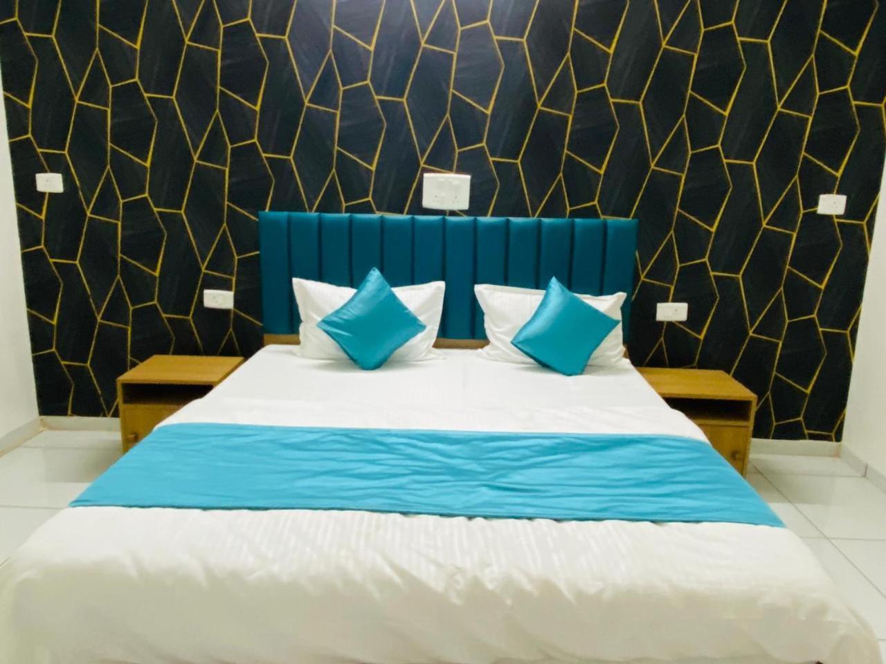 Hotel Balaji Villa Вадодара Екстериор снимка